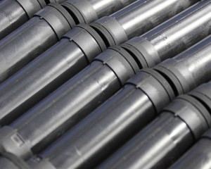 The production process and sealing advantages of liquid silicone wrapped plastic short tubes